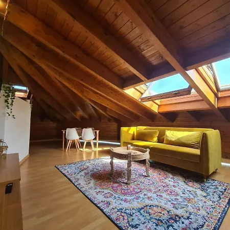 Dos Torres ático Abuhardillado En Calle Alfonso I Zaragoza