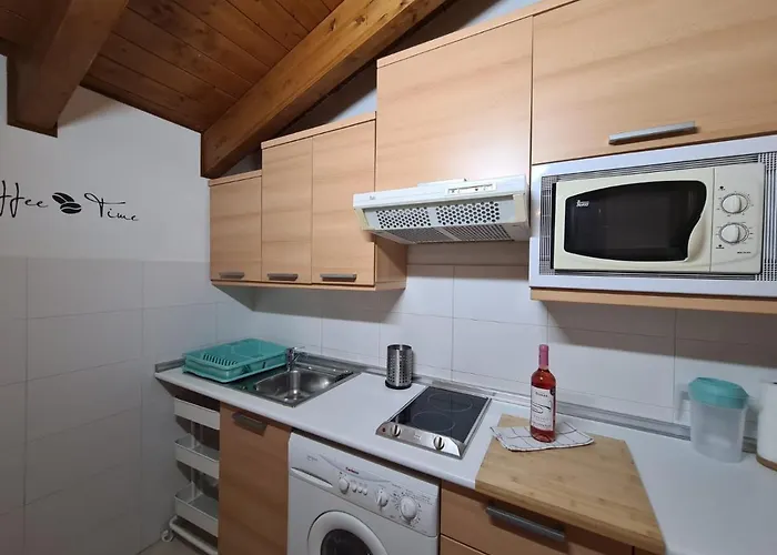 Апартаменты Dos Torres Numenor Atico Abuhardillado Сарагоса