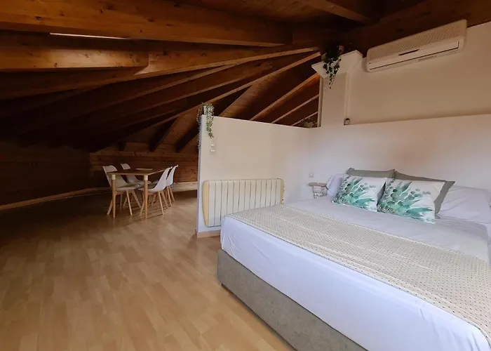 Dos Torres Numenor Atico Abuhardillado Апартаменты Сарагоса