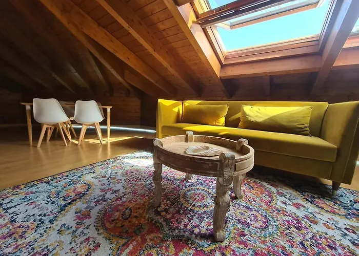 Dos Torres Numenor Atico Abuhardillado Daire Zaragoza