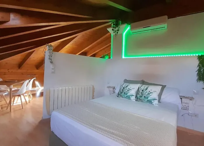 Daire Dos Torres Numenor Atico Abuhardillado Zaragoza